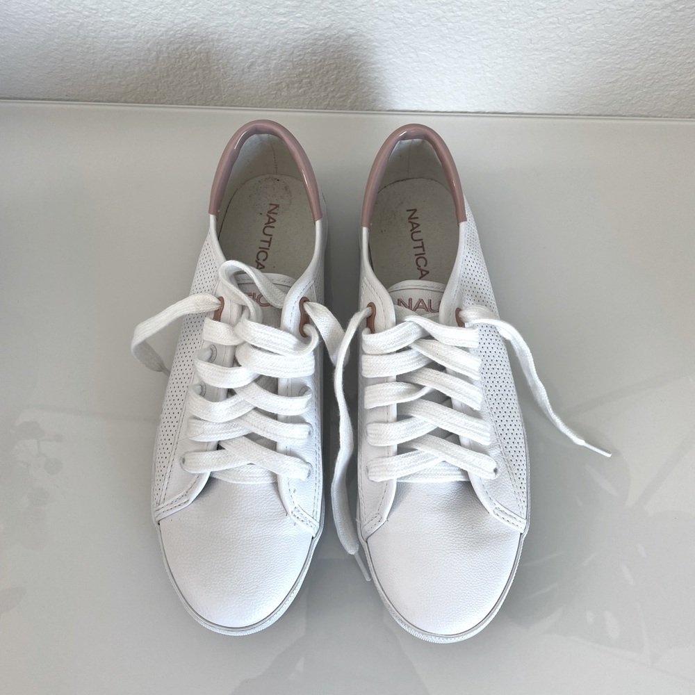 [Like New] Nautica Women Fashion Sneaker Casual Shoes Lace-Up/Slip On Size 8 - Picture 3 of 7